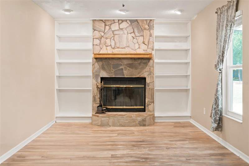 3 bedroom Single Family Residence at 500 NE 52nd Court, Leonardo Estate, Ocala — photo 2