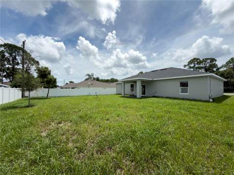 1592 E Normandy Boulevard, Deltona FL - photo 6 of 27