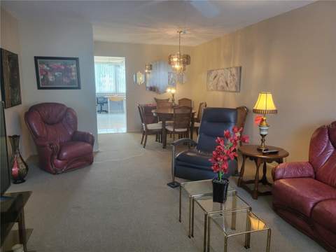 4715 Bay Street #225, St Petersburg FL - photo 8 of 41
