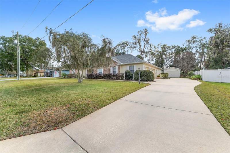 3 bedroom Single Family Residence at 2320 SE 33rd Place, Hunters Rdg, Ocala — photo 4