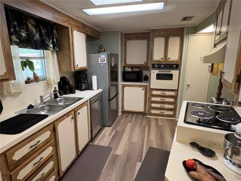 7363 Brookridge Central Boulevard, Brooksville FL - photo 10 of 28