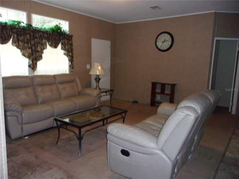 8518 NE 154th Avenue, Silver Springs FL - photo 6 of 6
