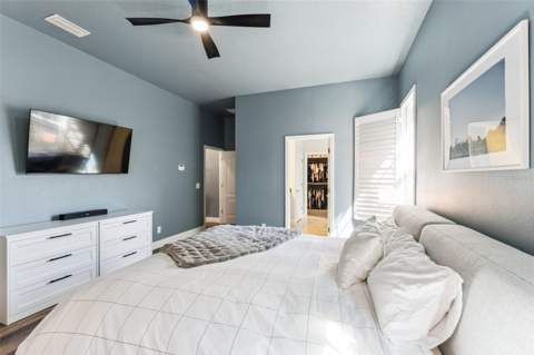 8257 Lower Perse Circle, Orlando FL - photo 9 of 36