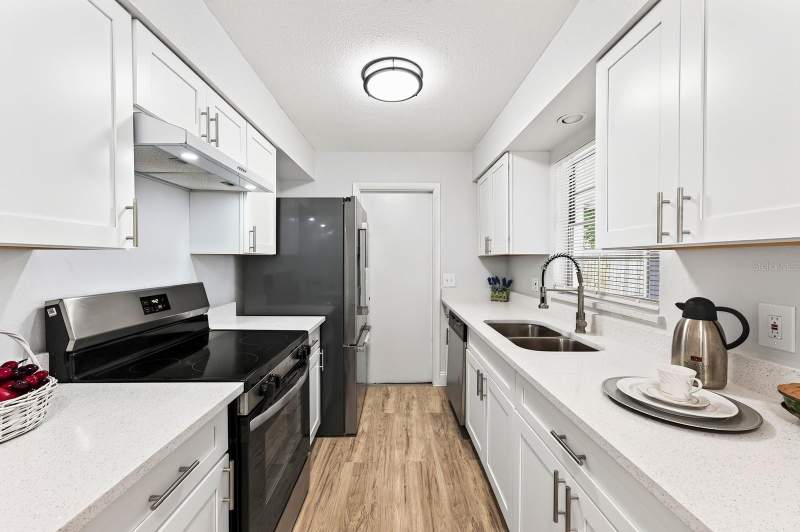 3 bedroom Single Family Residence at 1752 Peachwood Lane, Bel Aire Woods Third Add, Orlando — photo 5