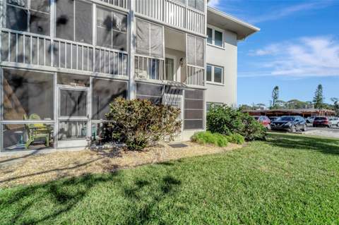 649 Tamiami Trail #107, Venice FL - photo 23 of 23