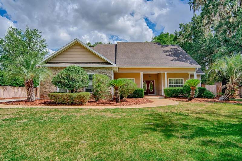 3 bedroom Single Family Residence at 12208 SW 9th Avenue, Oakleigh Ph 1, Newberry — photo 2