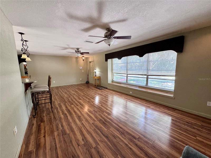 3 bedroom Single Family Residence at 22215 Oneida Avenue, Port Charlotte Sec 013, Port Charlotte — photo 4