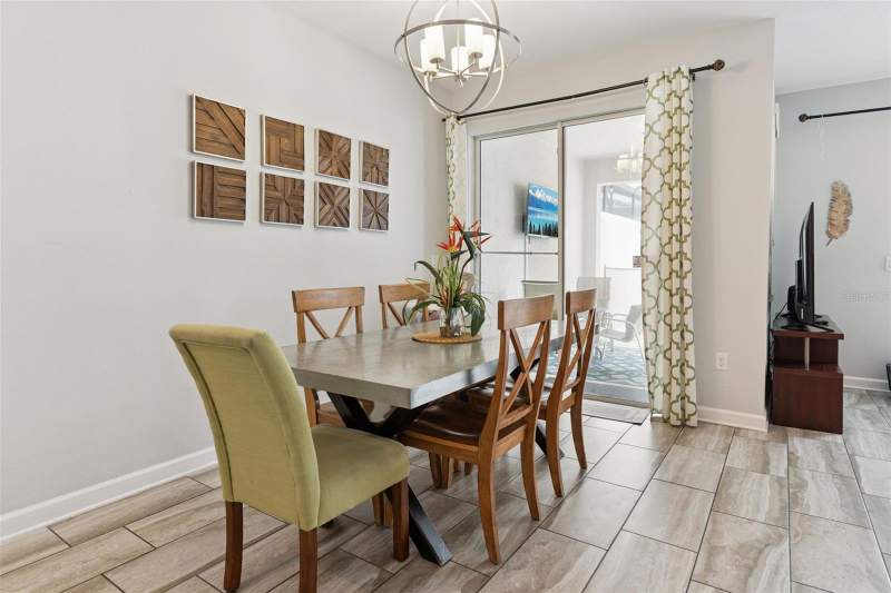 4 bedroom Townhouse at 9053 Dogleg Drive, Stoneybrook South Ph I-1 & J-1, Davenport — photo 2