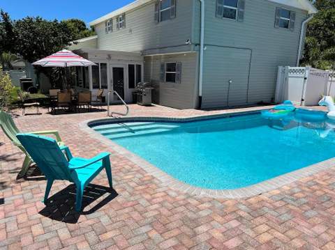 6403 Evergreen Avenue, Seminole FL - photo 20 of 23