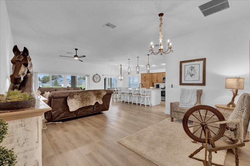 3 bedroom Single Family Residence at 1393 Kenneth Street, Villages/West Lk Un #64, The Villages — photo 5