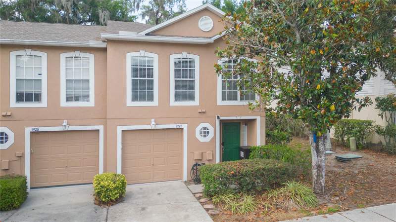 9922 ASHBURN LAKE DRIVE home for sale in Ashburn Square Townhomes