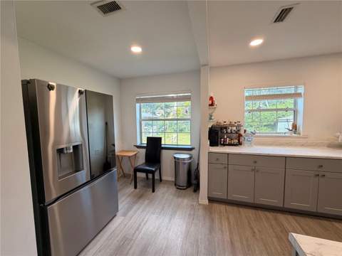 610 Capehart Drive, Orlando FL - photo 6 of 28