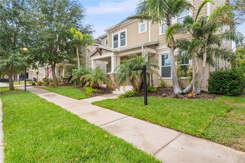 5 bedroom Single Family Residence at 5955 Caldera Ridge Drive, Fishhawk Ranch West Ph 1B/1C, Lithia — photo 2