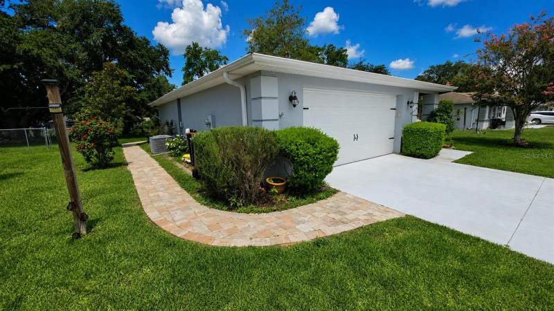 3 bedroom Single Family Residence at 10086 SW 62nd Terrace Road, Cherrywood Estate, Ocala — photo 4