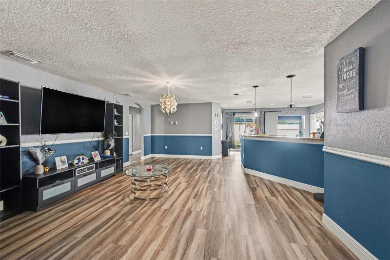 4 bedroom Single Family Residence at 1812 Peaceful Palm Street, Bayou Pass Villg Ph Three, Ruskin — photo 4