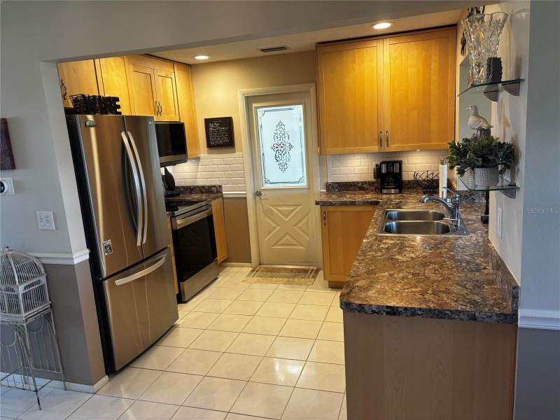 2 bedroom Single Family Residence at 4172 100th Avenue, Mainlands Of Tamarac By The Gulf Two Condo, Pinellas Park — photo 4