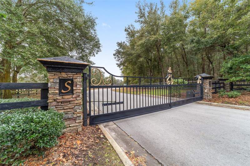 4 bedroom Farm at 6208 NW 12th Street, Saddlebrook Equestrian Park, Ocala — photo 3