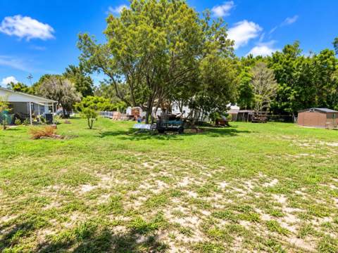 213 Oleander Drive, Lake Wales FL - photo 7 of 8
