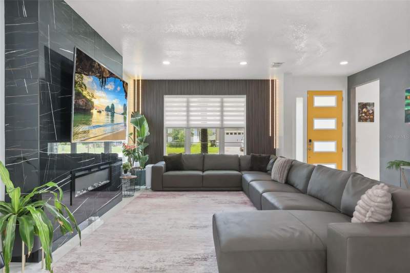 4 bedroom Single Family Residence at 2518 EMPRESS DRIVE, TAPESTRY PH 5, KISSIMMEE — photo 3