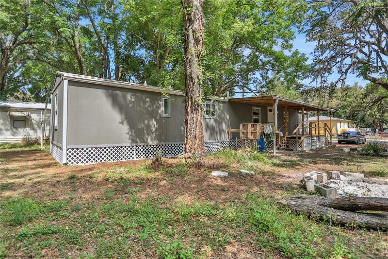 4 bedroom Manufactured Home at 9132 Mango Street, Griffin Park Sub, New Port Richey — photo 5