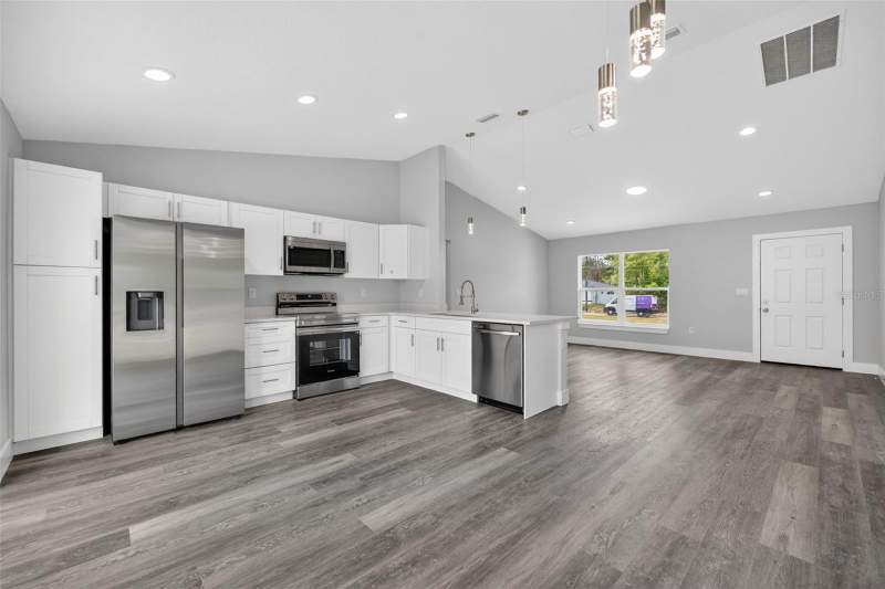 3 bedroom Single Family Residence at 13155 SW 70th Court, Marion Oaks Un 10, Ocala — photo 5