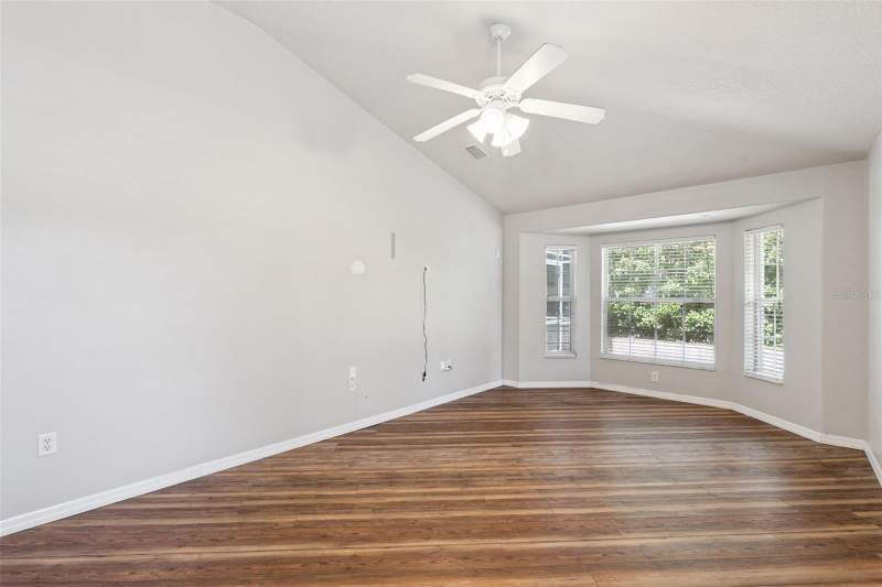 4 bedroom Single Family Residence at 4450 Abaco Drive, Tavares Groves At Baytree Ph 03, Tavares — photo 5