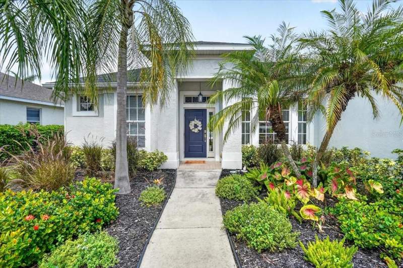 4 bedroom Single Family Residence at 14003 Nighthawk Terrace, Greenbrook Village Subphase K, Lakewood Ranch — photo 5