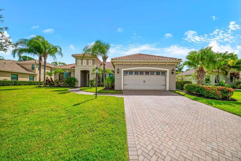 3 bedroom Single Family Residence at 8256 Larkspur Circle, Wildgrass, Sarasota — photo 4