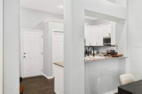 1437 Ridge Terrace, Tarpon Springs FL - photo 11 of 42