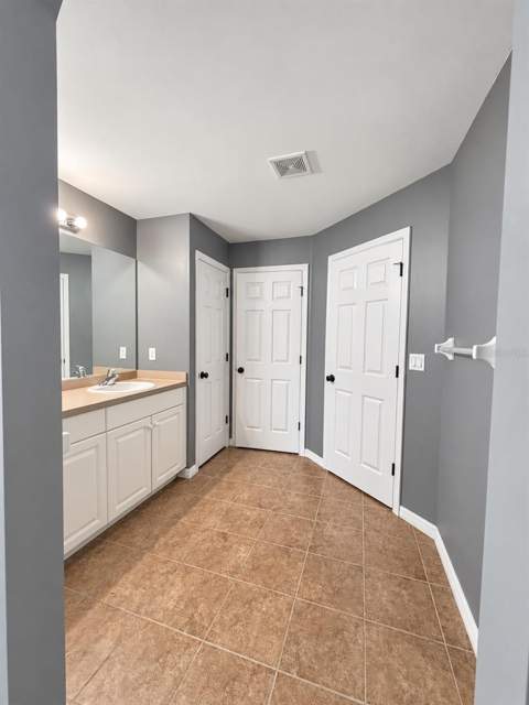 8439 Glover Avenue, North Port FL - photo 11 of 25