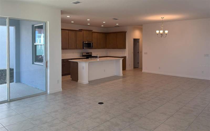 4 bedroom Single Family Residence at 6863 Spanish Imperial Street, Eagletail Landing-Phase 2, Howey In The Hills — photo 2