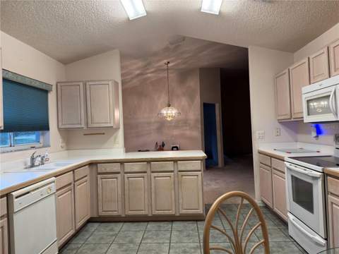 3716 Kingswood Court, Clermont FL - photo 15 of 73