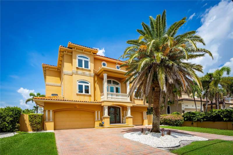 5 bedroom Single Family Residence at 306 Harbor Drive, Indian Beach Re-Revised 5th Add, Indian Rocks Beach — photo 4