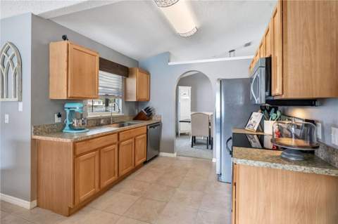 132 Zachary Wade Street, Winter Garden FL - photo 8 of 50