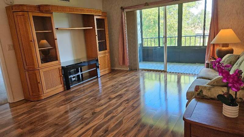 2 bedroom Condominium at 5920 80th Street #308, Terrace Park Of Five Towns, St Petersburg — photo 5