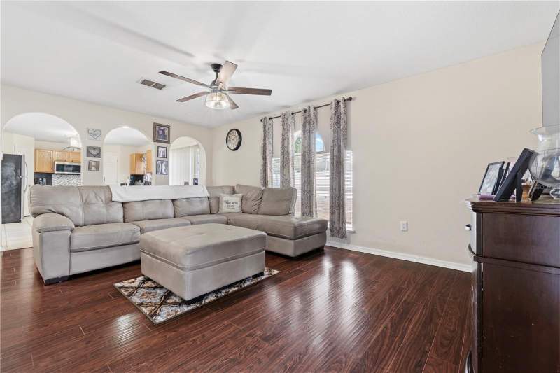 4 bedroom Single Family Residence at 2881 SW 142nd Lane, Marion Oaks Un 01, Ocala — photo 4