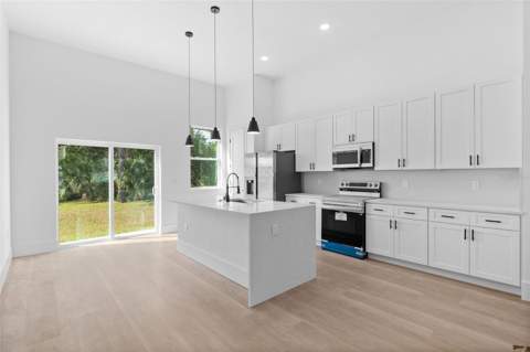 543 Chamber Street, Port Charlotte FL - photo 7 of 20