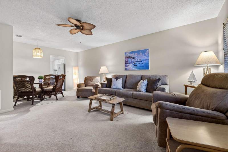 2 bedroom Condominium at 5267 81st Street #18, Paradise Shores, St Petersburg — photo 4