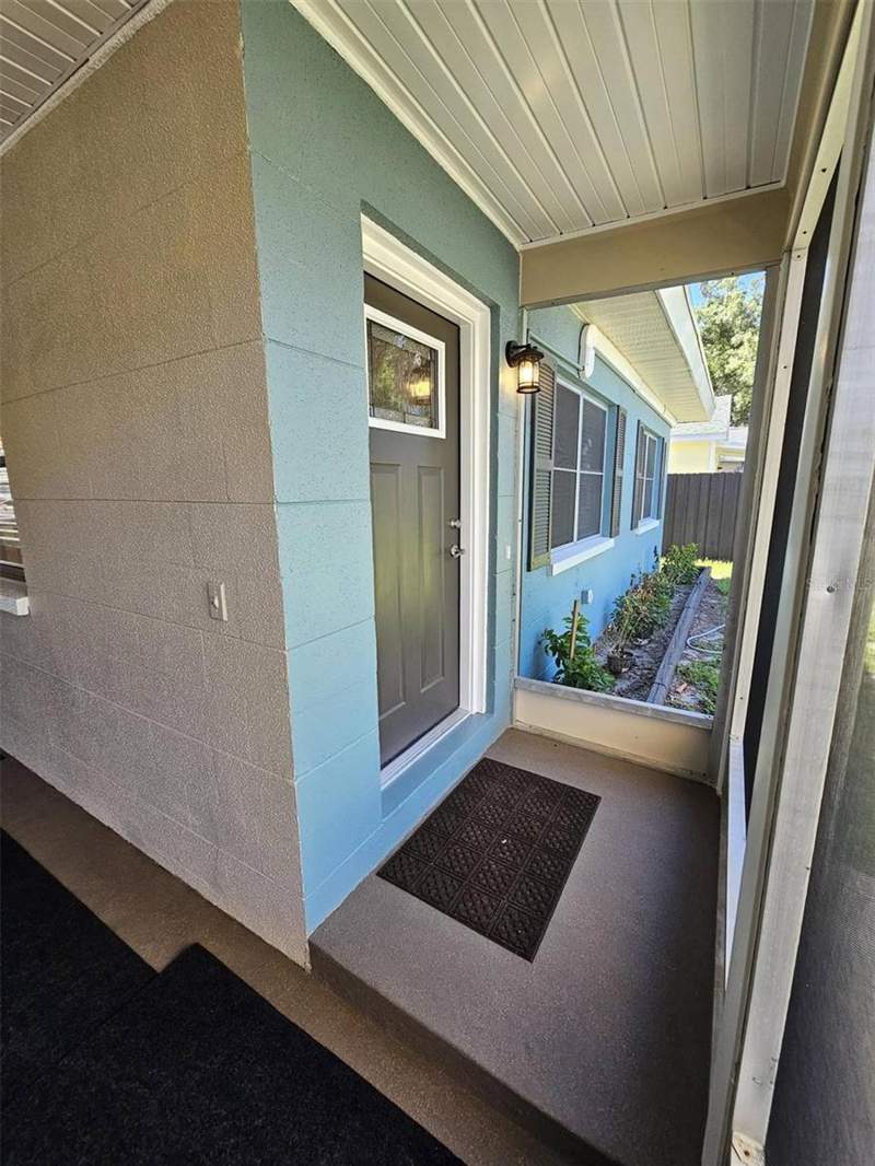 2 bedroom Single Family Residence at 3113 25th Street, Thirtieth Ave Sub, St Petersburg — photo 4