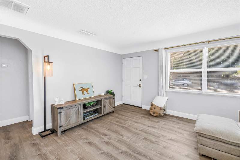 3 bedroom Single Family Residence at 4729 12th Avenue, Disston Heights, St Petersburg — photo 4