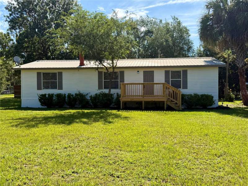 3 bedroom Manufactured Home at 17545 NE 37th Court, Citra Mini Acres, Citra — photo 3