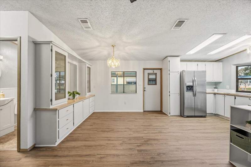 2 bedroom Manufactured Home at 2446 FAIRBLUFF CIRCLE #1554, ZELLWOOD STATION, ZELLWOOD — photo 5