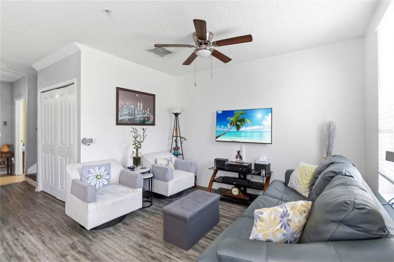 2 bedroom Townhouse at 6246 Westcott Cove Boulevard, Vista Lakes Town Center 51 07, Orlando — photo 4
