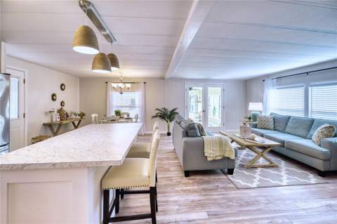 110 Tobago Way, North Port FL - photo 10 of 37