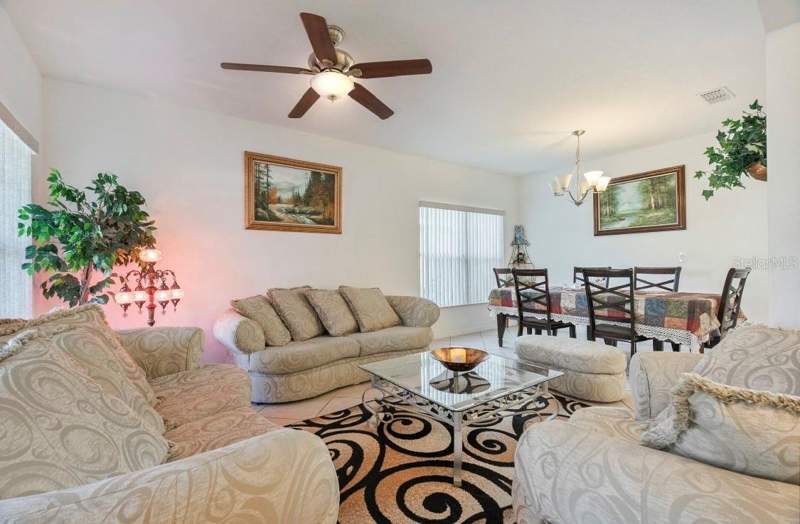 5 bedroom Single Family Residence at 10781 Cabbage Tree Loop, Countrywalk Un #4 & 5 Ph 1 &, Orlando — photo 5