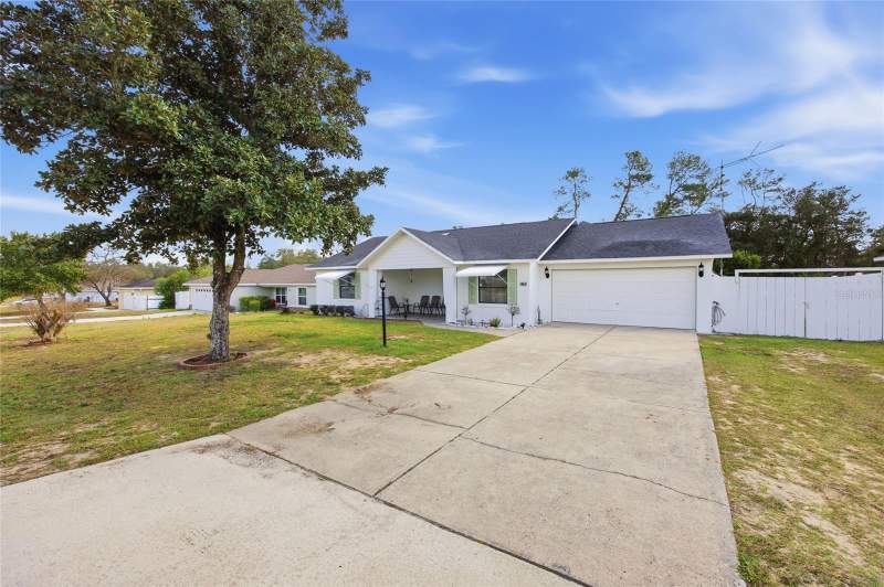 2 bedroom Single Family Residence at 465 Marion Oaks Boulevard, Marion Oaks, Ocala — photo 2