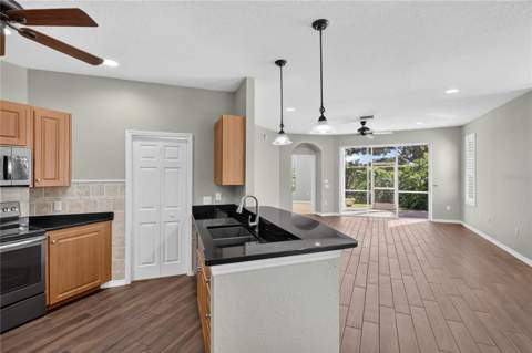 792 Grasslands Village Circle #792, Lakeland FL - photo 18 of 54