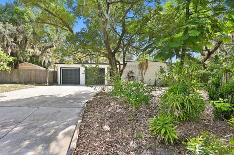 704 E River Drive, Tampa FL - photo 6 of 6