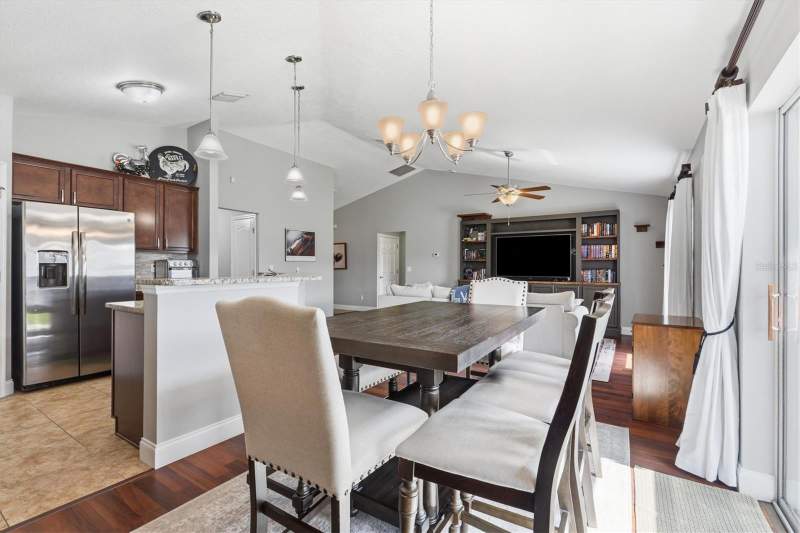 3 bedroom Single Family Residence at 9917 SW 51st Court, Meadow Glenn Un 01, Ocala — photo 3