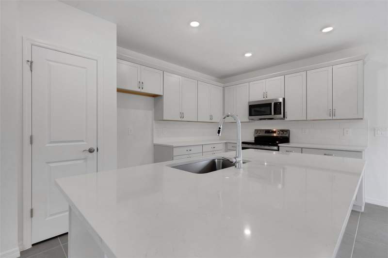 3 bedroom Single Family Residence at 4328 Outhaul Run, Southpointe, Palmetto — photo 5